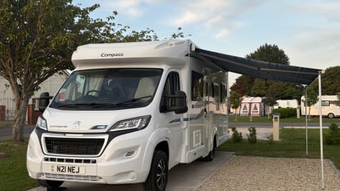 Nansi  – Compass 196 6 berth Motorhome 