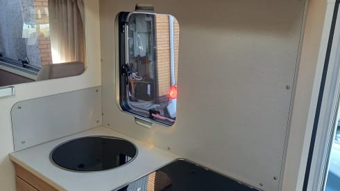 Campi – 7p Ford alcove uit 2023