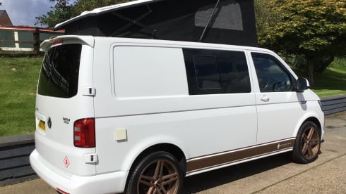 4 berth Volkswagen Transporter Campervan With Pop Top  from 2016