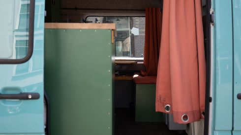 Olaf – 2-seater Volkswagen bus from 2005