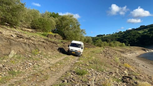 Buzzl – Off grid Renault Master bus