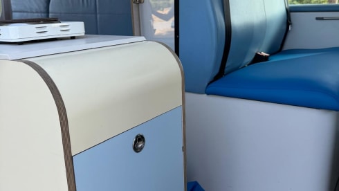 PRINCIPE AZZURRO  – Splendido Van