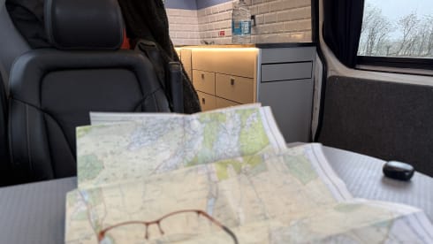 Avandra  – Avandra – All-Season Adventure Campervan 🚐✨