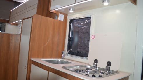 Rimor Laju – Spacious and new family camper for max. 6 people