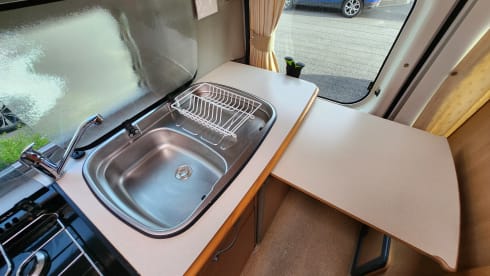 Bertha – 2 Berth Compact Motorhome - Auto-Sleepers Symbol