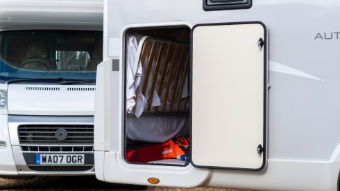 VFU – Family Layout with Large Lounge area & bunk beds