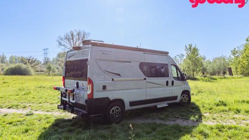 Coopernicus, 2021 – Comfortable 2p Karmann 600, parking air conditioning, length beds, automatic, biker