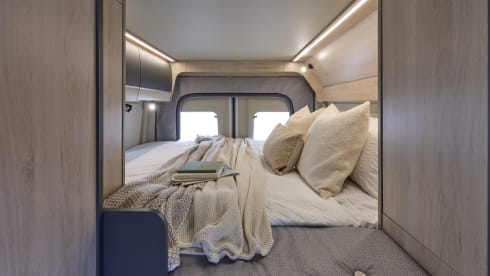 68 – Campervan Autotrail Expedition 68 a 4 posti letto, disponibile dal 2026.