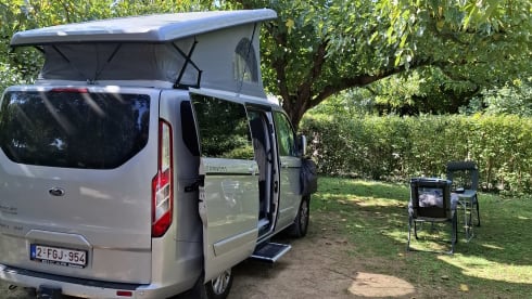 Ford transit Panama - compact camperavontuur