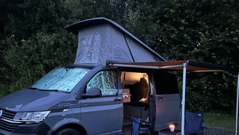 Reggie Grey – 4 berth T6.1 Volkswagen Campervan 2021