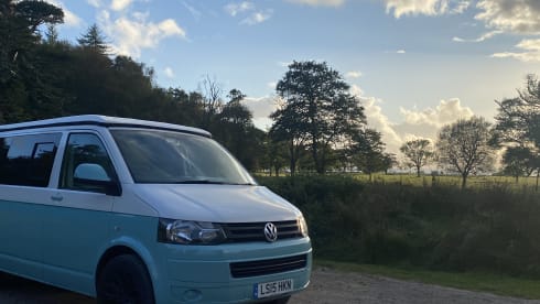 Daisy Dub – Stunning T5 Campervan conversion- Daisy 