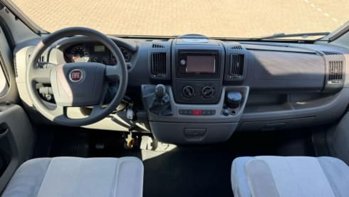 Meneer Antonio Jansen – Fiat 4P semi-intégrée à partir de 2009