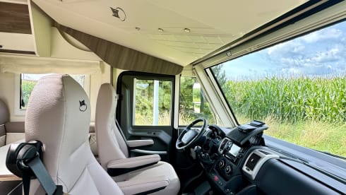 5 person McLouis family camper from 2023