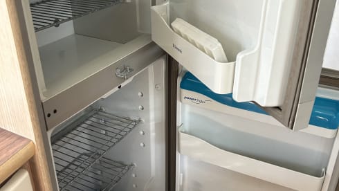 CAMPER MANSARDATO IDEALE PER FAMIGLIE