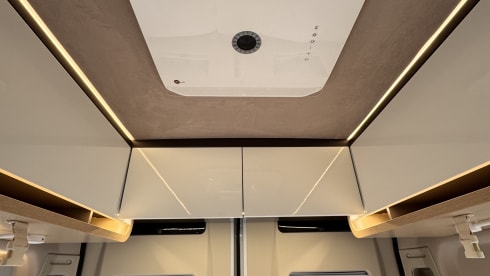 Eurostar V630LJ automatic (available 2026)