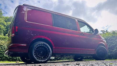 Amber – 4 berth Volkswagen campervan from 2020