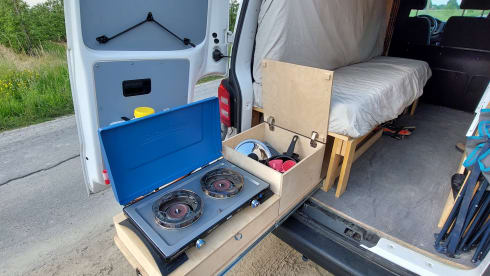 THE VAN – Cozy DIY VW camper from 2019