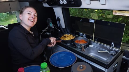Camper Dethleffs per 4 persone, modello 2021