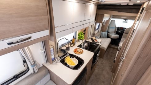 heath – 6 berth Peugeot bus from 2020