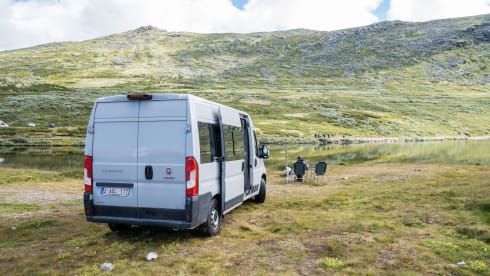 Patsy – 2p Fiat campervan uit 2020