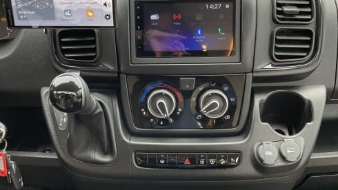 Dethleff's Just 90 EB7052 B AUTOMATIC