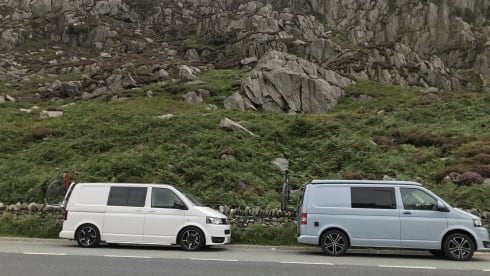 2 berth Volkswagen bus from 2013