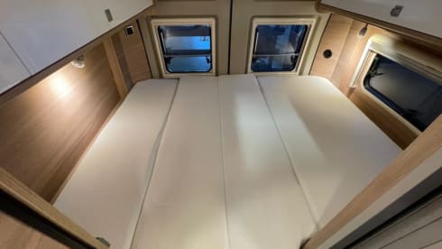 Laika automaat – Laika with Automatic, Super nice and handy bus camper, air conditioning 2022