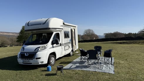 Kevin  – 4 berth Auto-Sleepers alcove from 2013