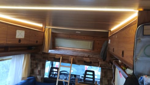Alex – Overcab on ducato 2500 aspirated diesel