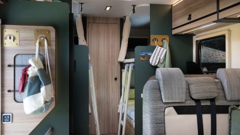 Family 4 – 6p Rimor alcove from 2026