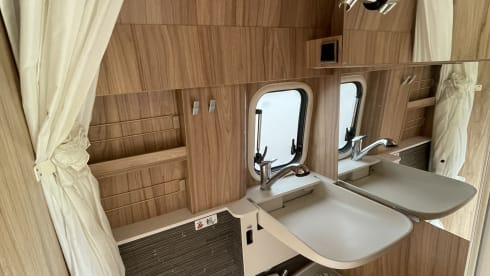 De kemper – 4p Mercedes-Benz bus from 2022