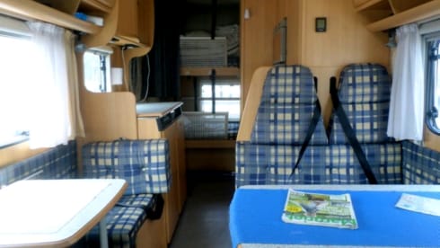 Super large family camper