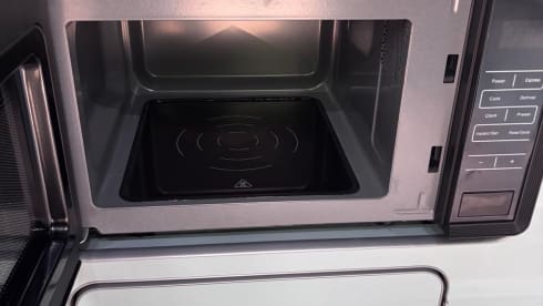 Dame Judy – 4 berth Volkswagen campervan from 2024