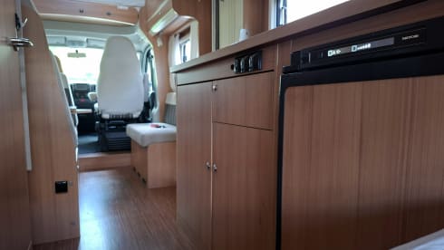 Huisje op wielen om mee op avontuur te gaan! – Schönes Familienwohnmobil
