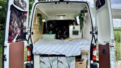 Loeka – Campeggiatore "Luca"