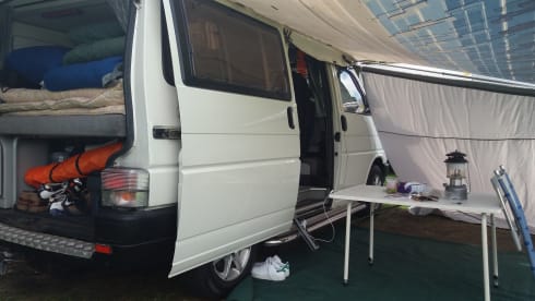 Bully – 4p Volkswagen bus uit 1992