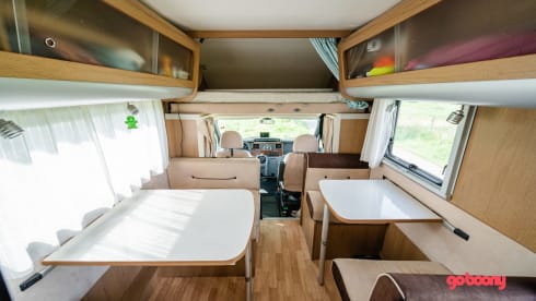 "De Koala" – Spacious kidsproof camper for the whole family (including friends!)