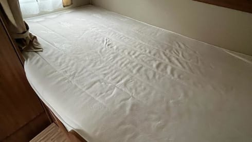 M&M – 5p Carado semi-integrated uit 2016