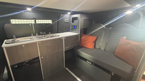 Tango  – Tango - Nouveau camping-car aménagé 4 couchages, assurance tous risques incluse