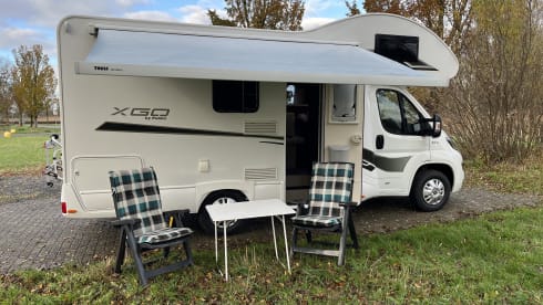 4 person camper (Alcove) l Fiat XGO Dynamic 20 from 2019