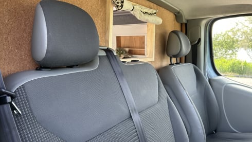 Vauxhall Vivaro 2011