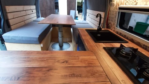 Opel Movano – Easy Rolling im liebevoll ausgebauten Camper