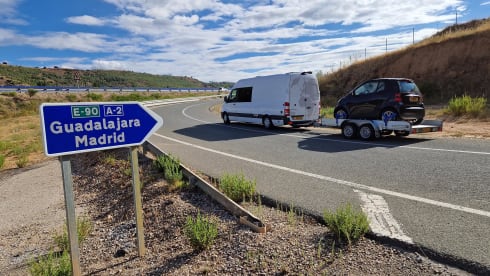 Madrid – Sprinter XXL a wonderful compact camper with lots of space!
