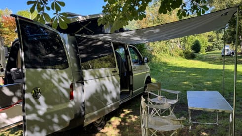 2p Volkswagen campervan uit 2006
