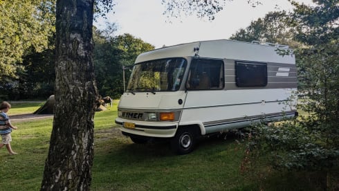 4p Hymer integrated from 1990