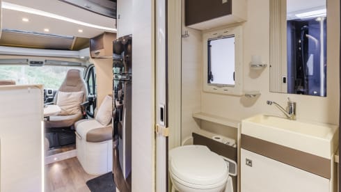 4p Challenger semi-integrated uit 2017