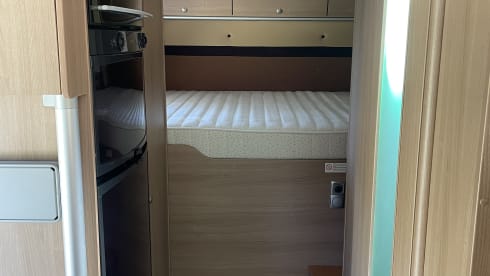 IXEO – 4p Bürstner semi-integrated from 2009