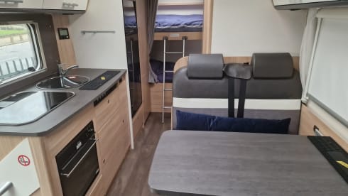 Sunlight A68 2022 - 6 Berth With 6 Belted Seats - Motorhome In London