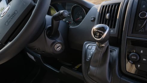 The Black Pearl – Campervan "VANTourer 630L"
