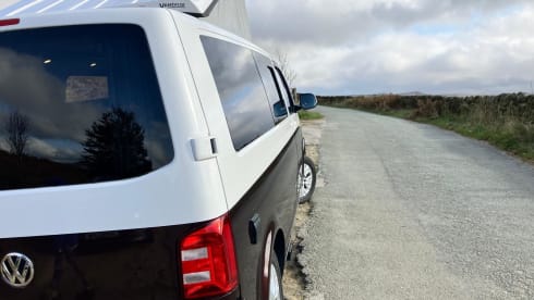 Mario – VW T6 Transporter - Classic, high spec interior in the Peak District